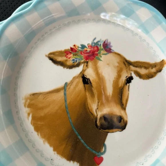 The Pioneer Woman Cow appetizer Plate set of 5 - Blue & Cream gingham edges. New - Picture 3 of 4